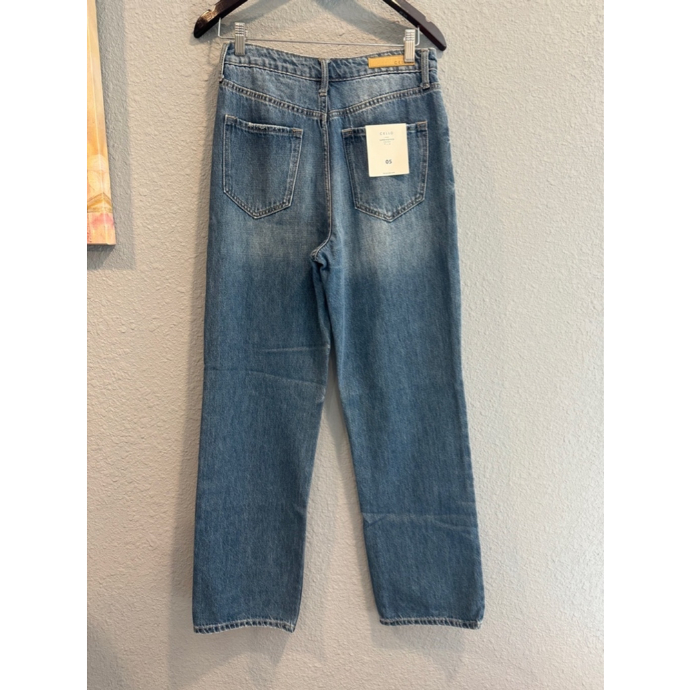 Cello High Rise Boyfriend Jeans, Sz 11, NWT - Picture 5 of 9